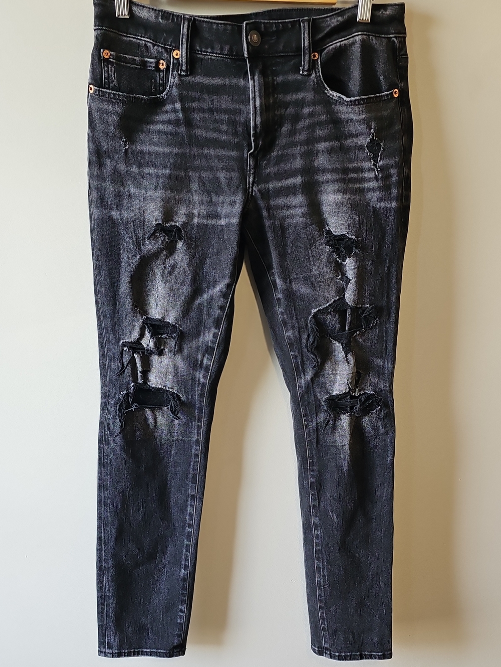 American Eagle Outfitters Black Distressed Skinny Jeans - Men's